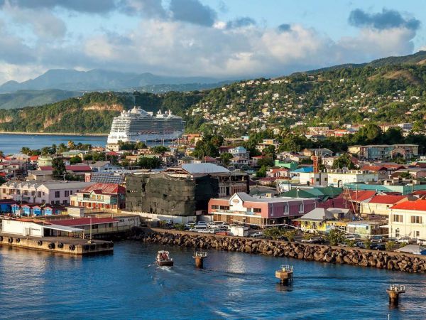 اخذ شهروندی دومینیکا از طریق سرمایه گذاری