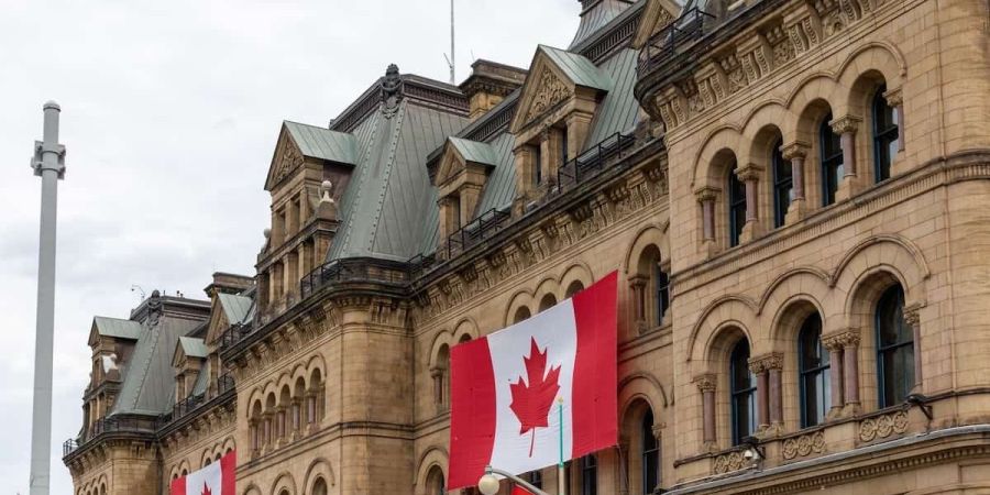 کانادا حداقل شرایط مالی مورد نیاز برای برنامه‌های اکسپرس انتری را به‌روزرسانی کرد